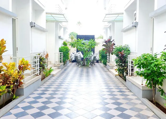 Kubu Anyar Hotel